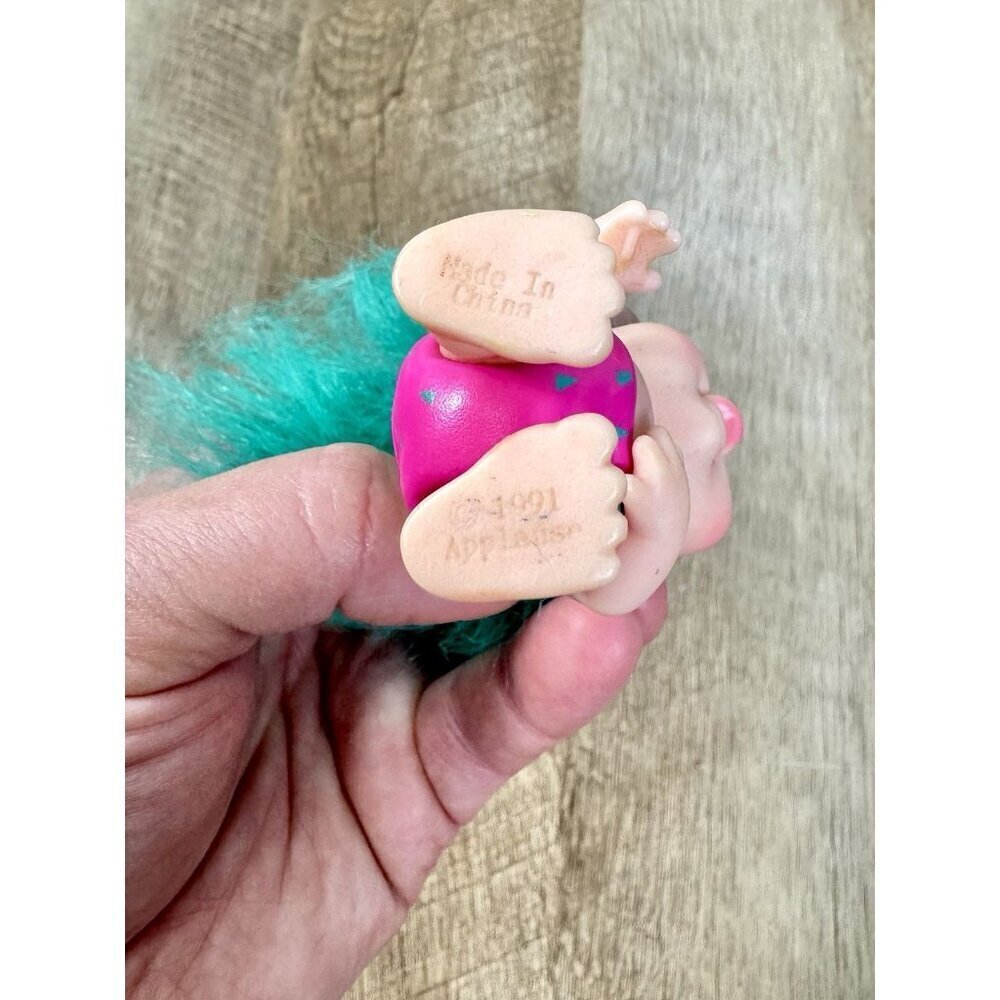 Vintage 1991 Applause Troll Doll 3 inch Valeria Teal Green Hair Pink Diaper - Picture 4 of 5